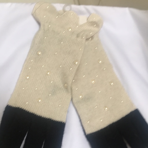 Moschino women’s glows - Picture 7 of 7